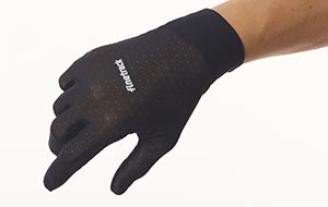 濡れを遠ざけ、着脱がスムーズに