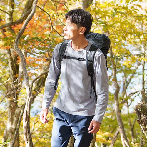 ドラウトクアッド | 国産アウトドアブランドのファイントラック