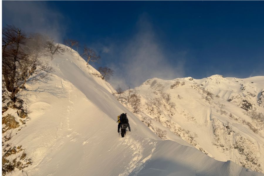 冬の登山のレイヤリング
